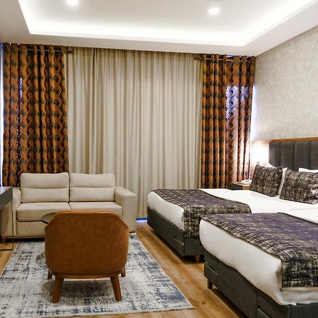 Elite World Go Van Edremit Bagian luar foto